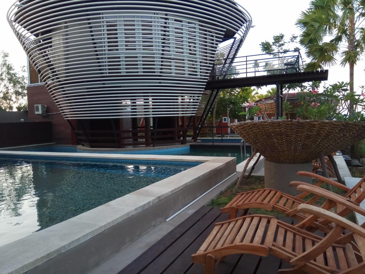 Bali Umah Tinjung Hotel Tulamben  Exterior photo